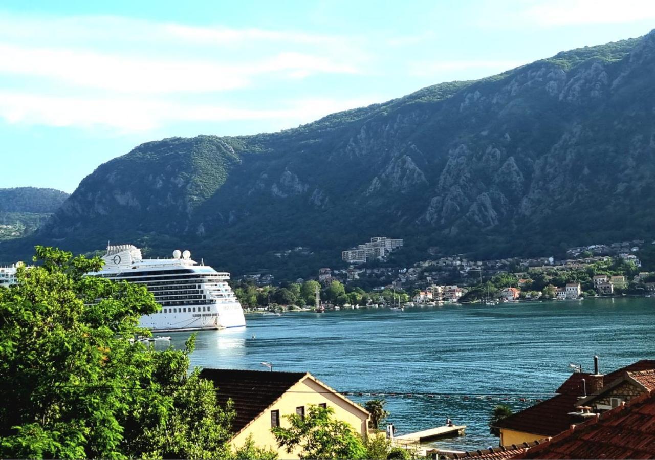 Apartments Krstos Place Kotor Exterior foto